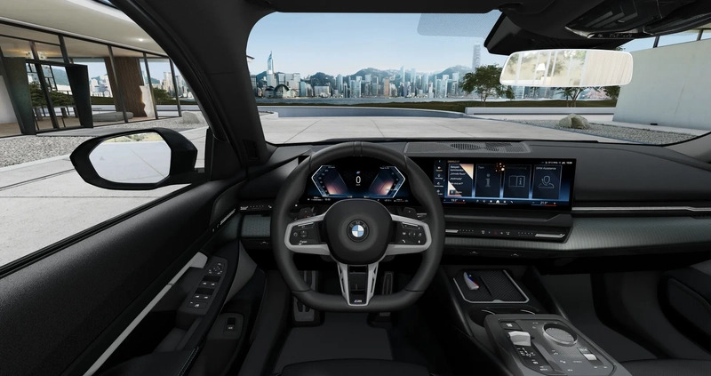 BMW Seria 5 cena 268999 przebieg: 5, rok produkcji 2024 z Baranów Sandomierski małe 92